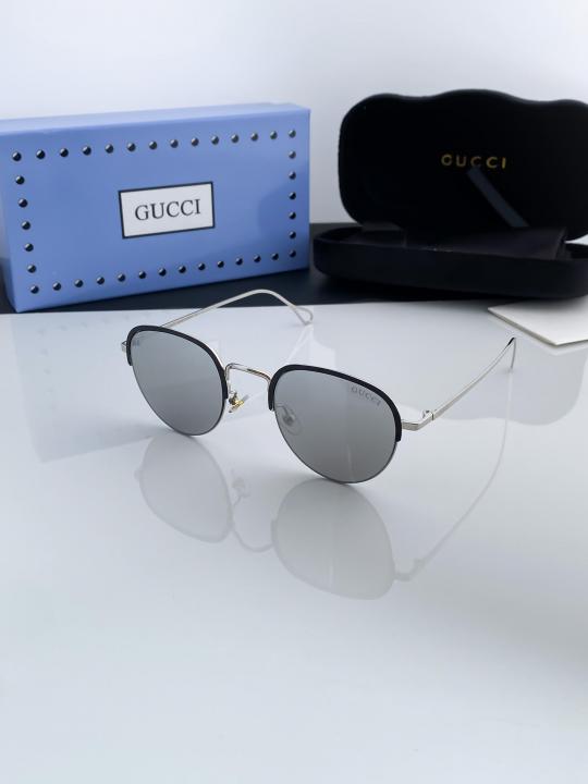 Gucci Sunglass
