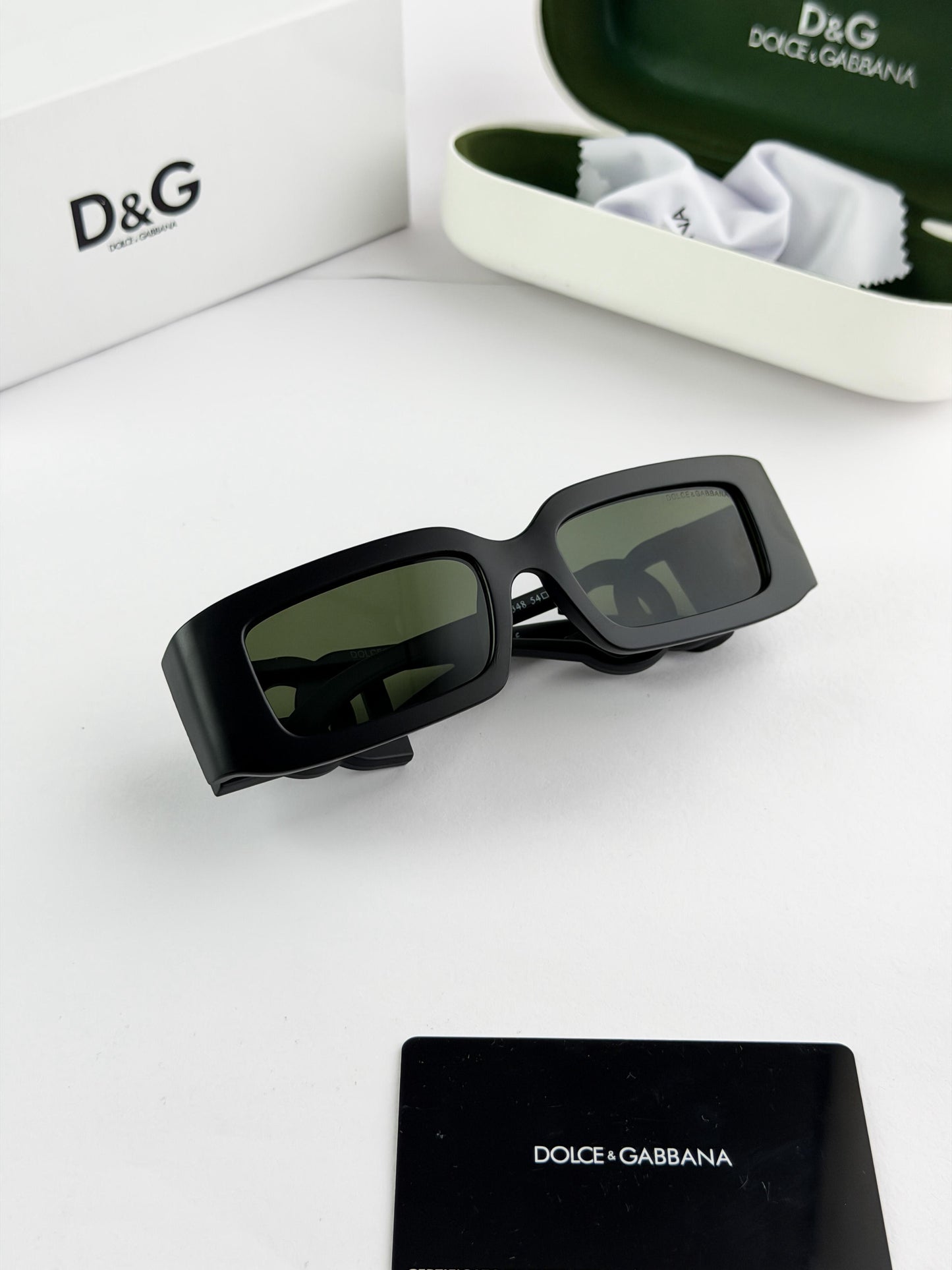 Dolce & Gabbana Sunglass
