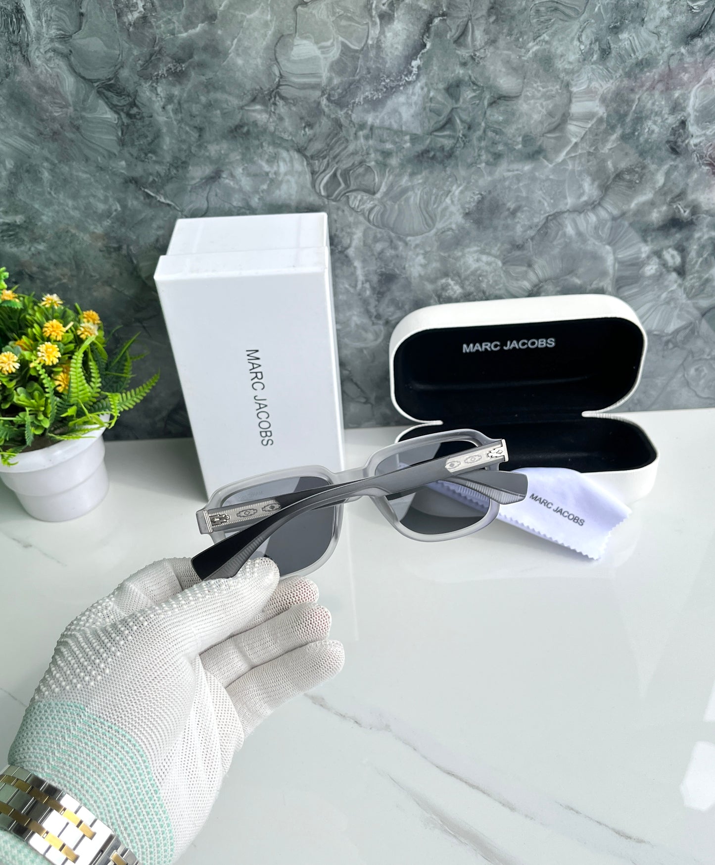 Marc Jacobs Sunglass