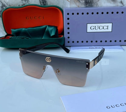 Gucci sunglass