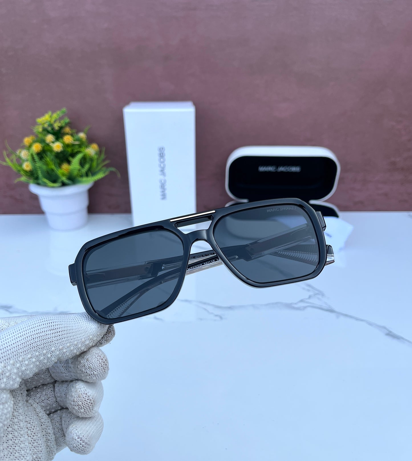 Marc Jacobs Sunglass
