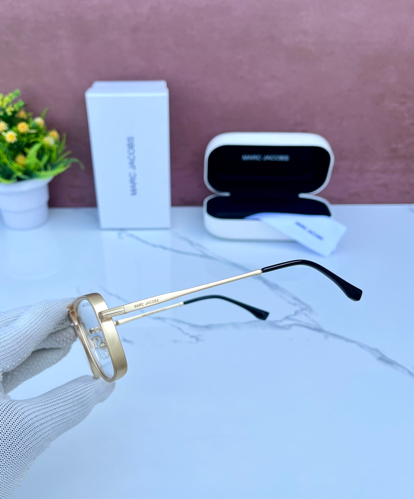 Marc Jacobs Frame Sunglass