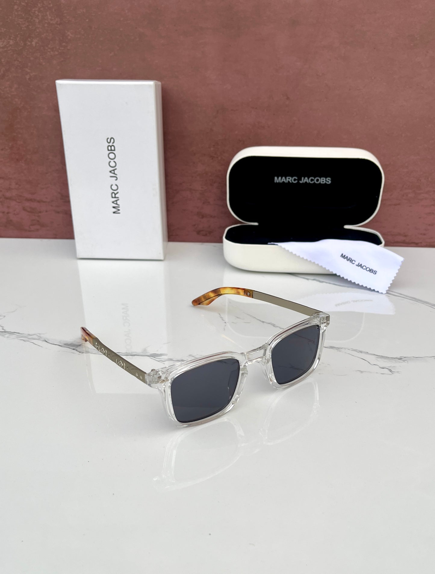 Marc Jacobs Sunglass