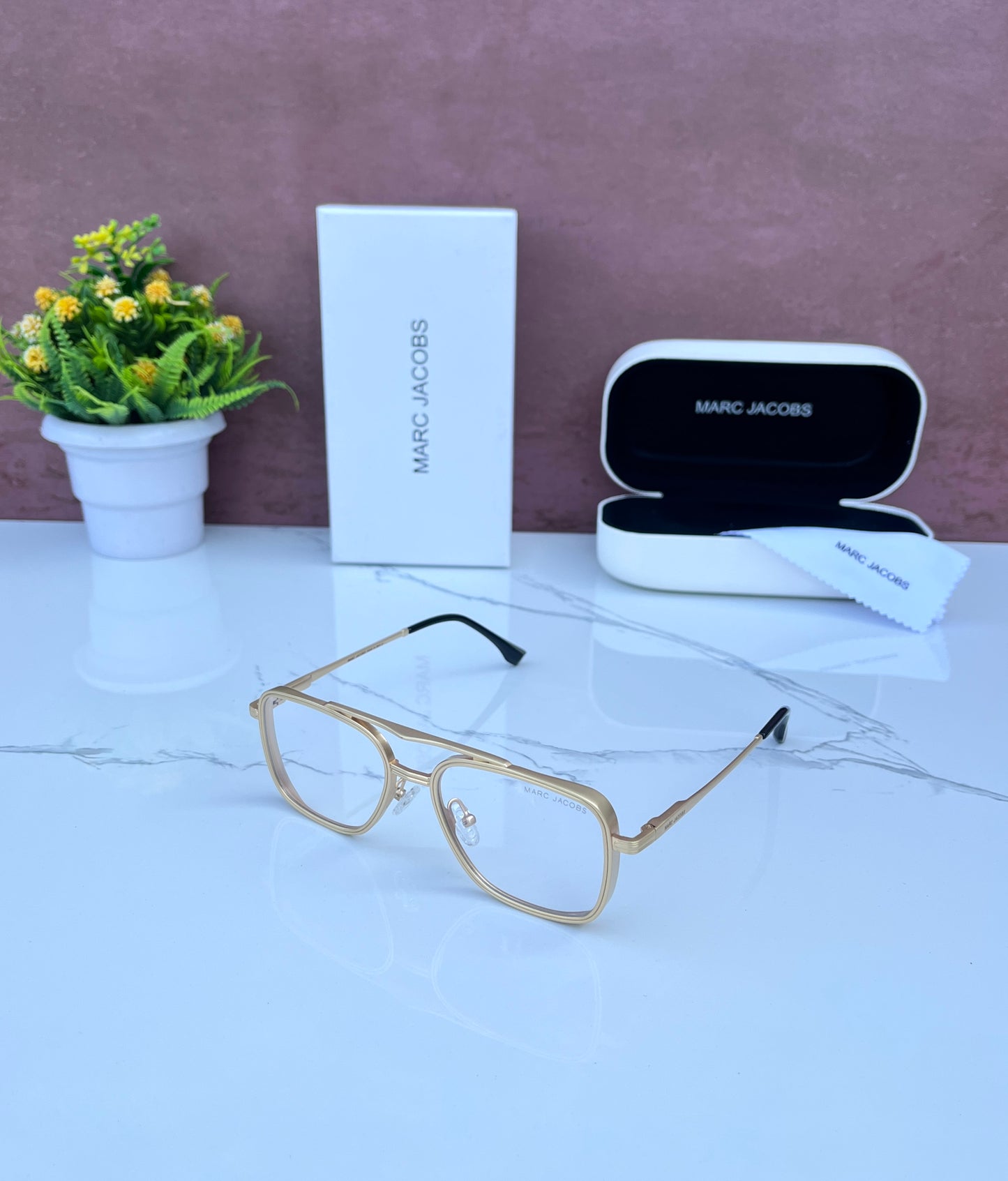 Marc Jacobs Frame Sunglass