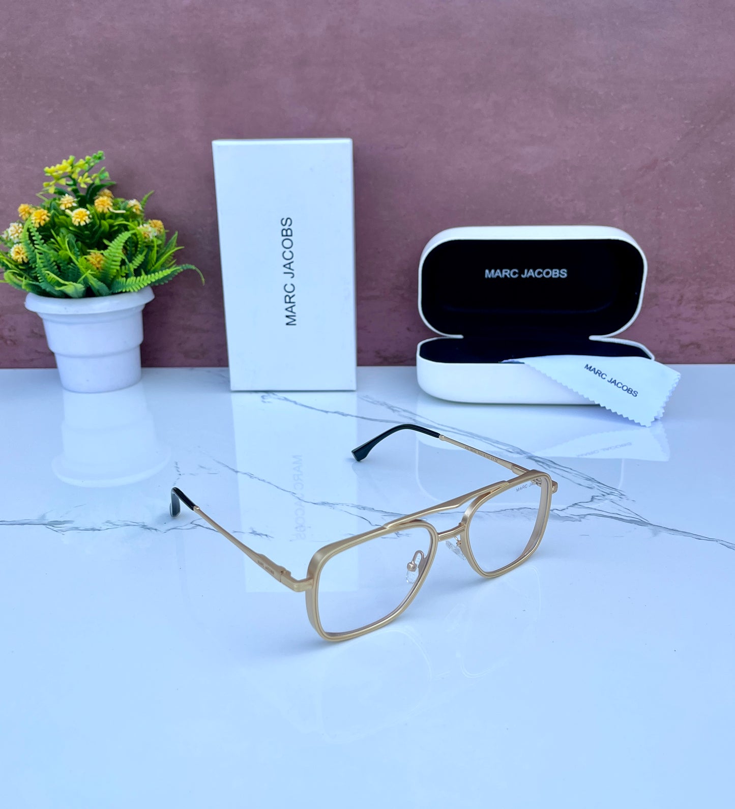 Marc Jacobs Frame Sunglass
