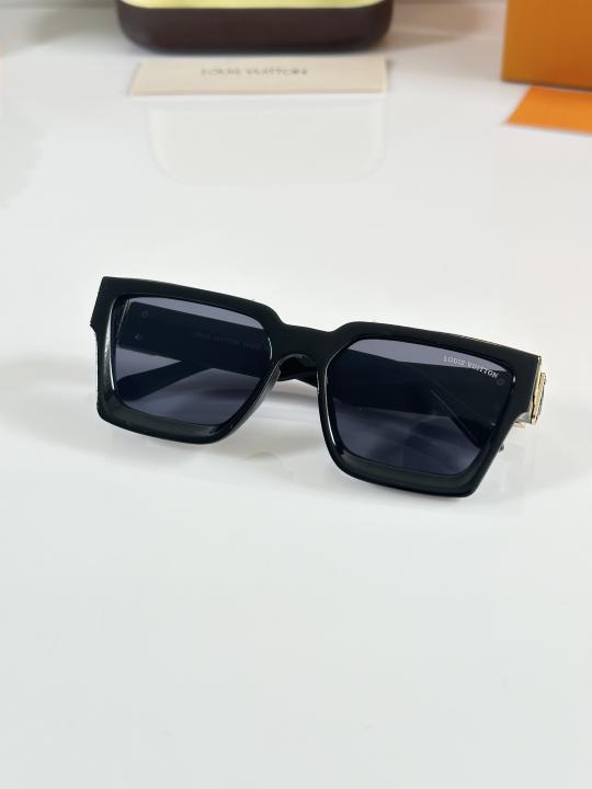 Louis Vuitton Sunglass