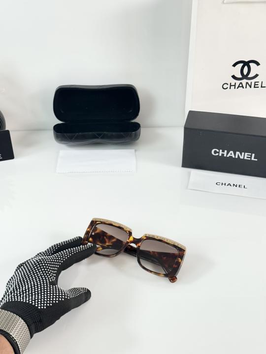 Chanel Sunglass