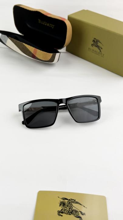 Burberry Sunglass