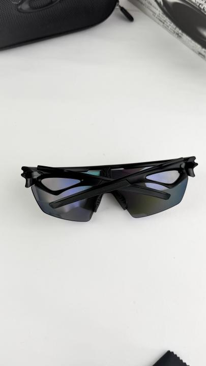 Oakley Sunglass
