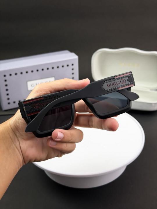 Gucci Sunglass