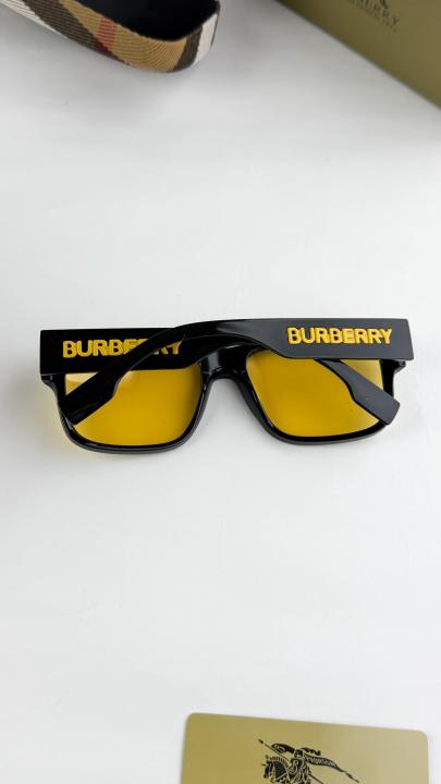 Burberry Sunglass