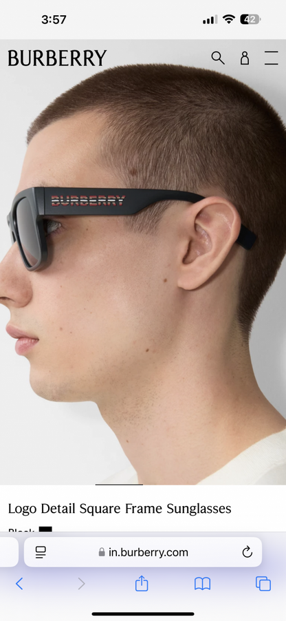 Burberry Sunglass