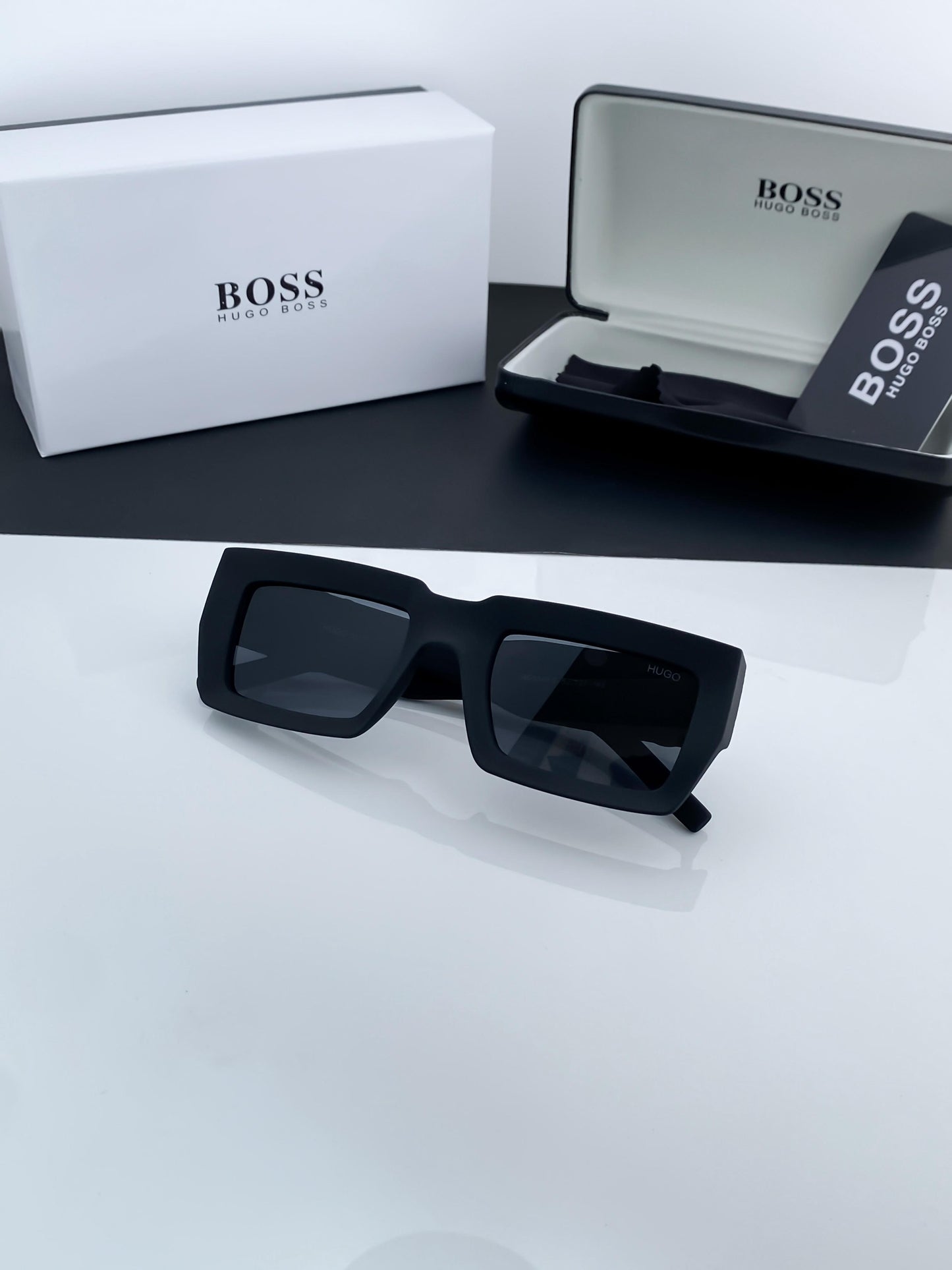 Hugo Boss Sunglass