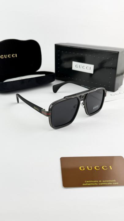 Gucci Sunglass