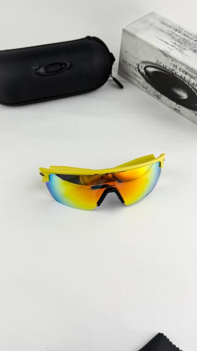 Oakley Sunglass