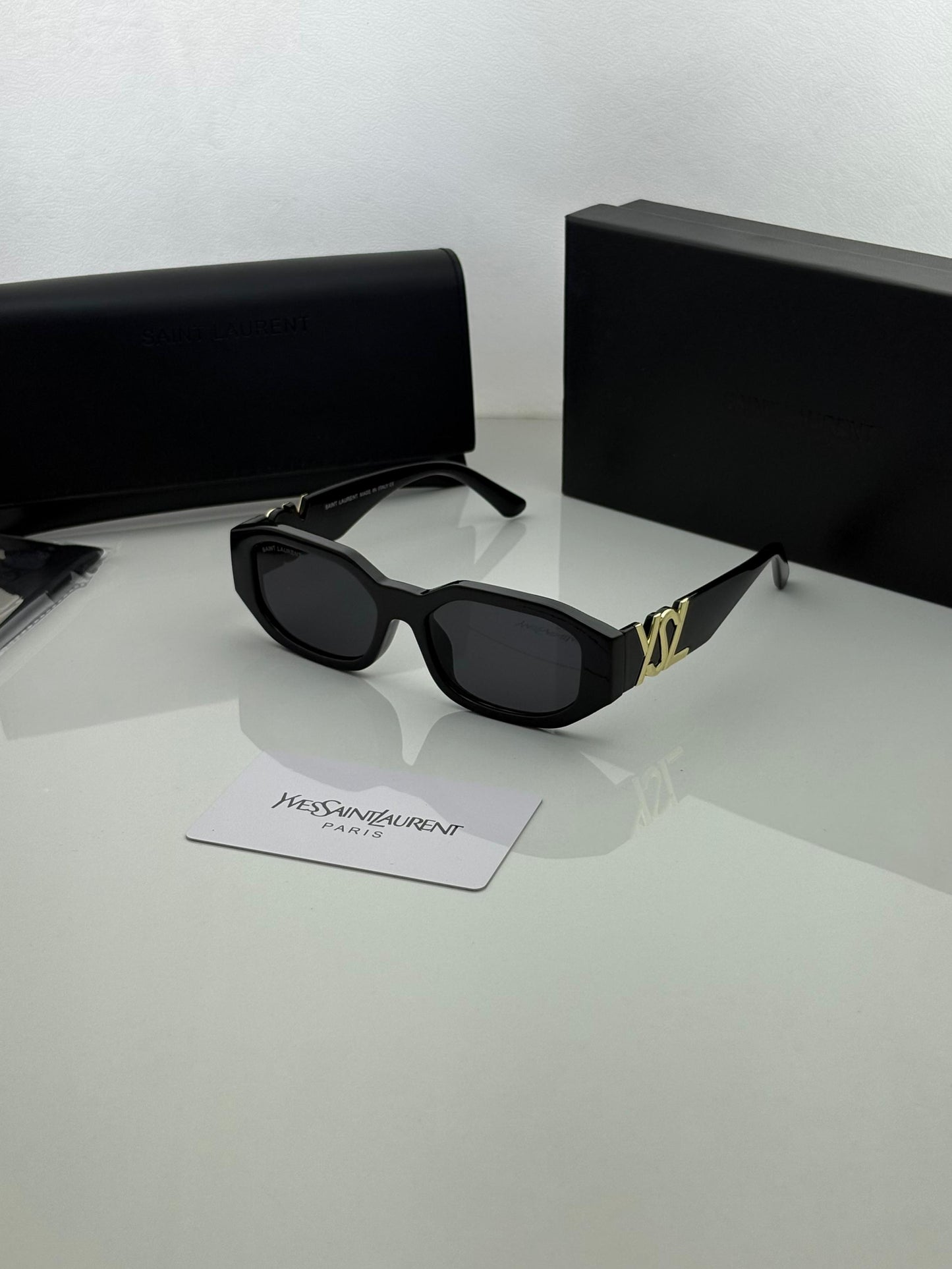 Yvessaintlaurent Sunglass