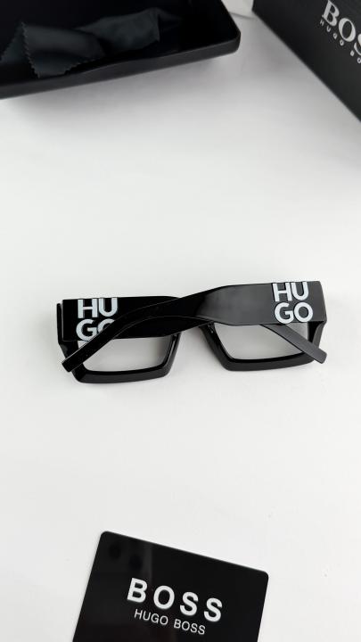 Hugo Boss Frame Sunglass