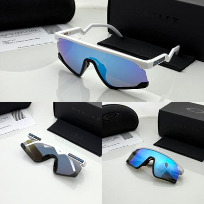 Oakley Sunglass