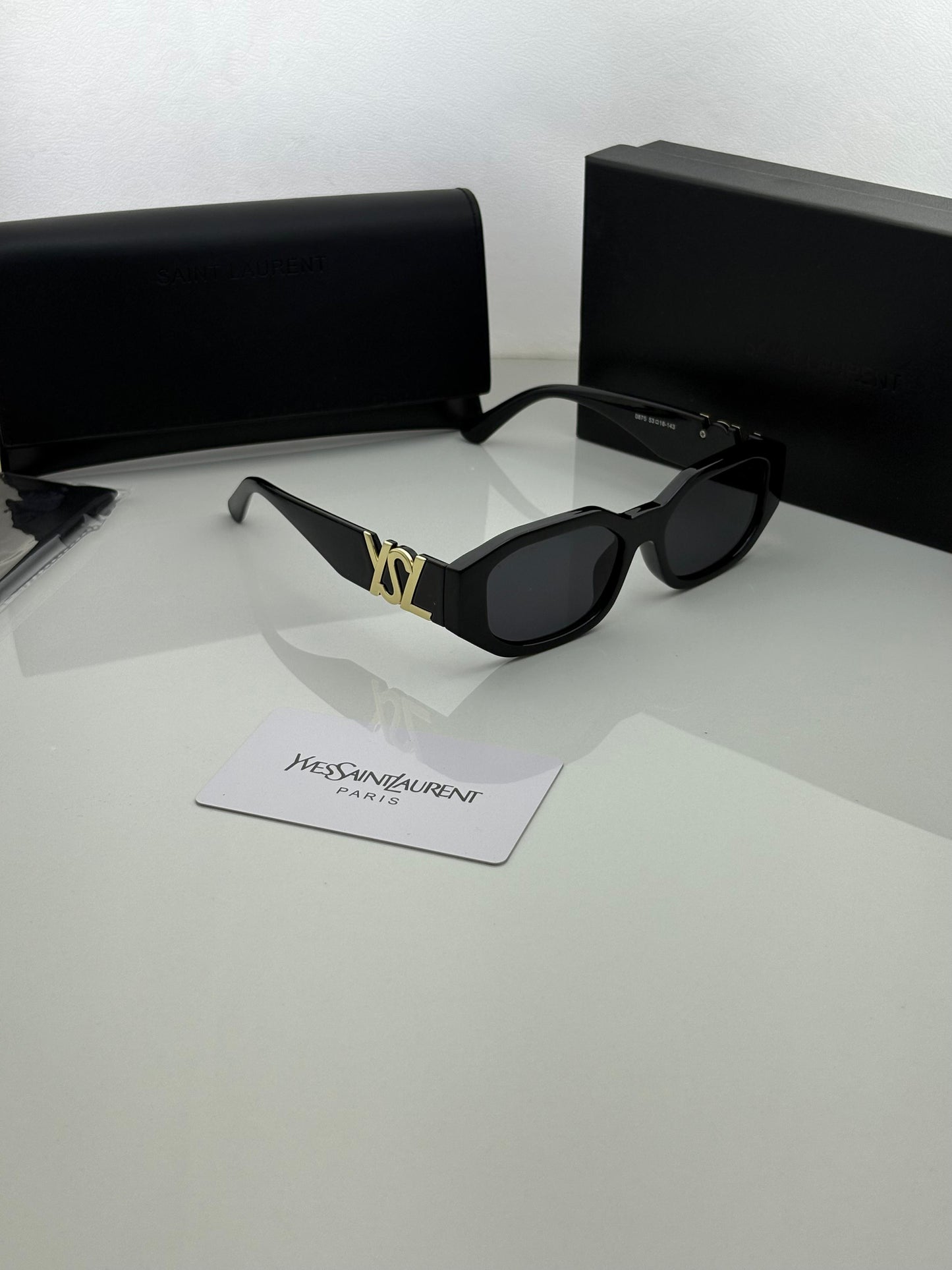 Yvessaintlaurent Sunglass