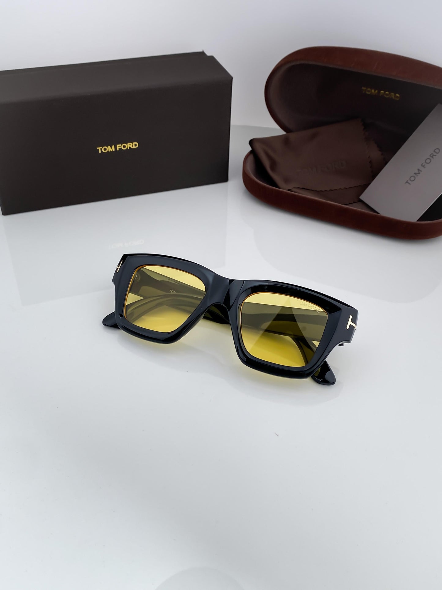 Tom Ford Sunglass