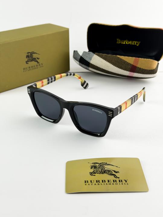 Burberry Sunglass