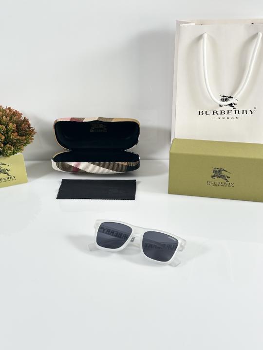 Burberry Sunglass