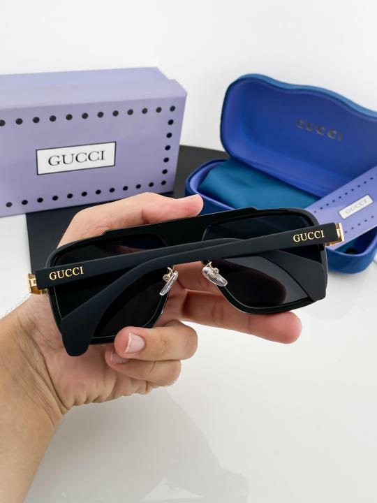 Gucci Sunglass