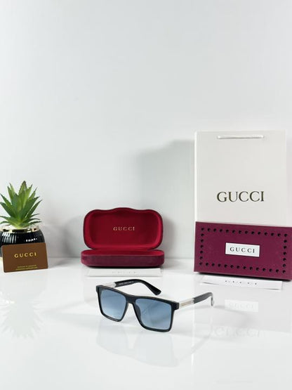 Gucci sunglass