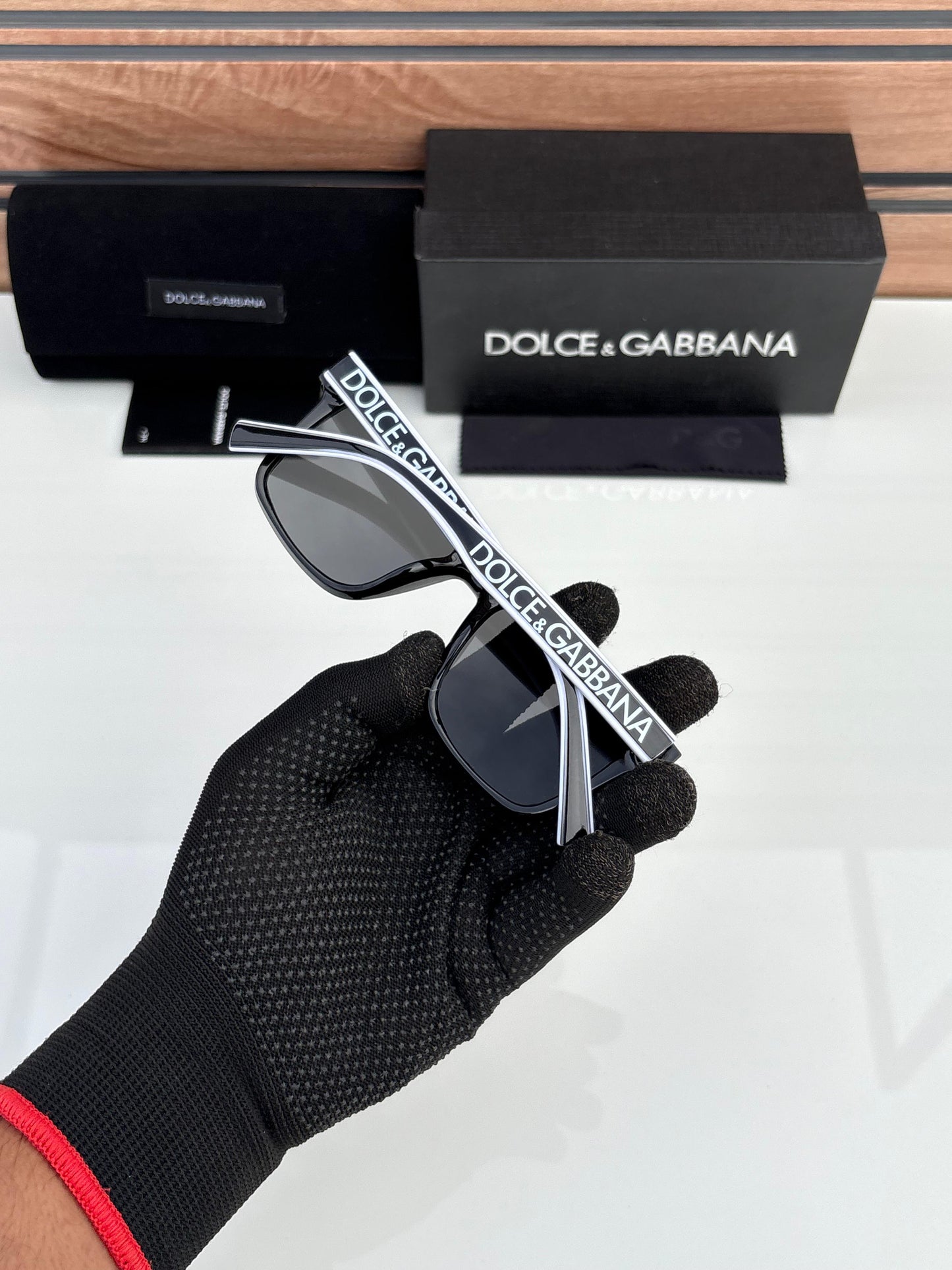Dolce & Gabbana Sunglass