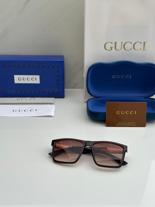 Gucci Sunglass