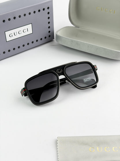 Gucci Sunglass