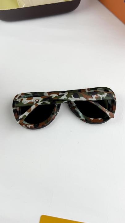 Louis Vuitton Sunglass