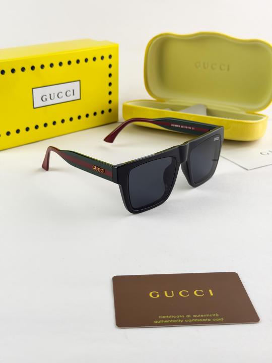 Gucci Sunglass