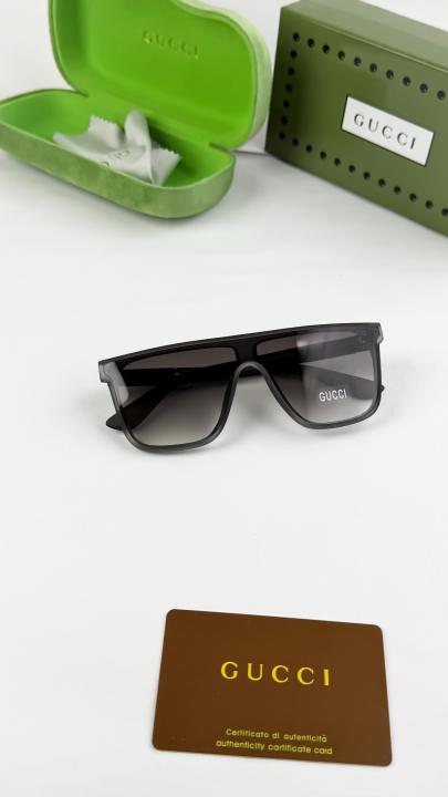 Gucci Sunglass