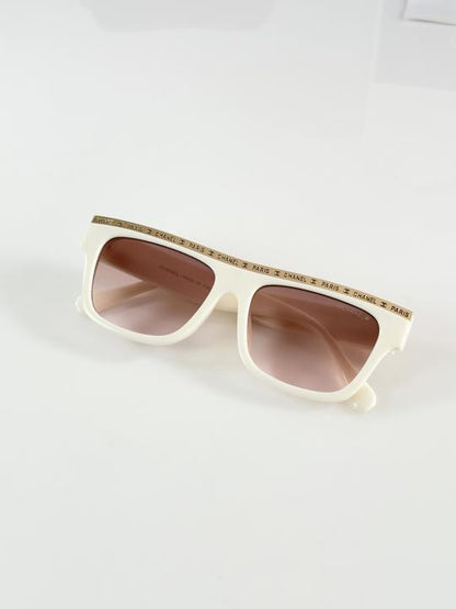 Chanel Sunglass