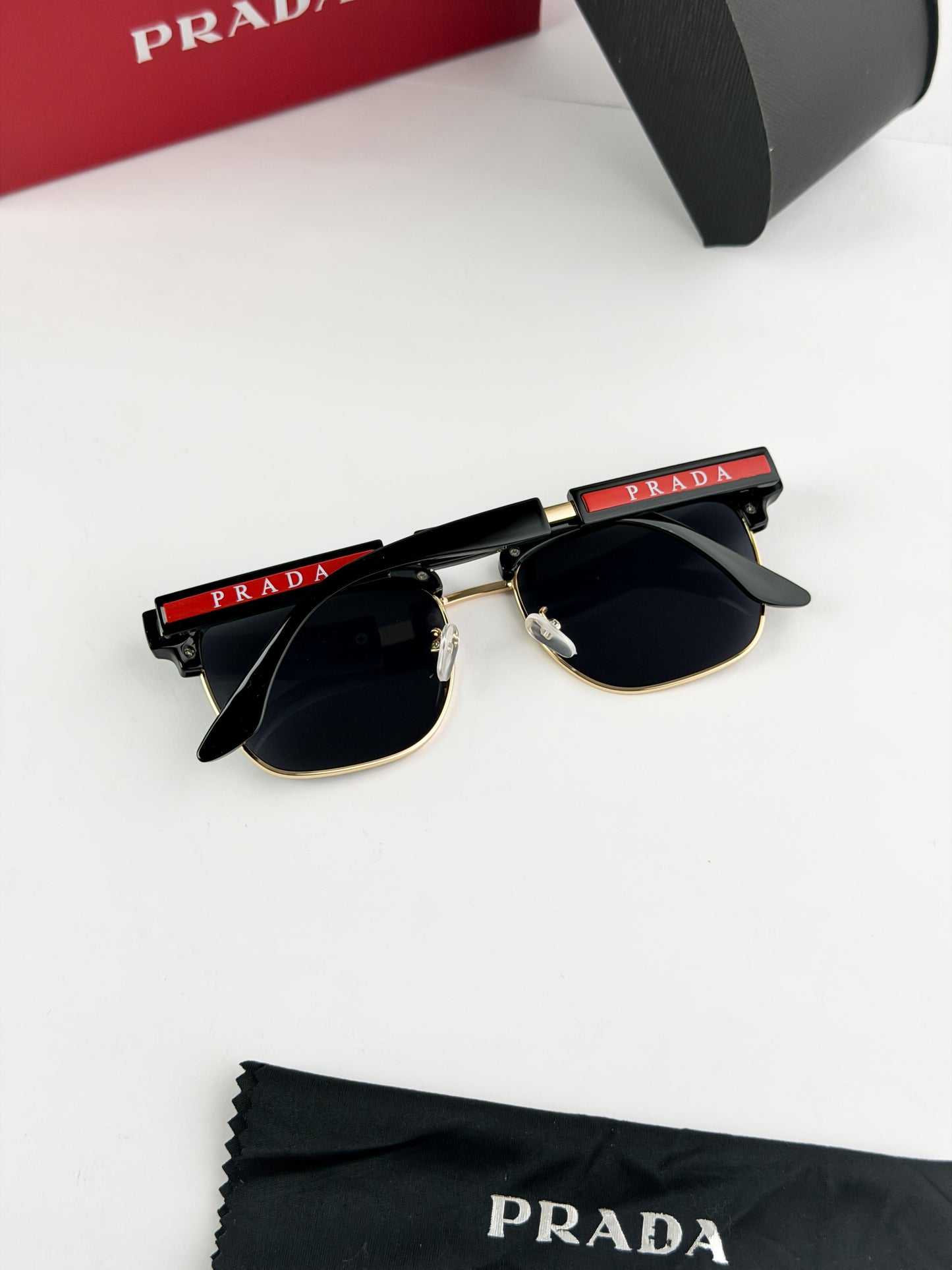 Prada Sunglass