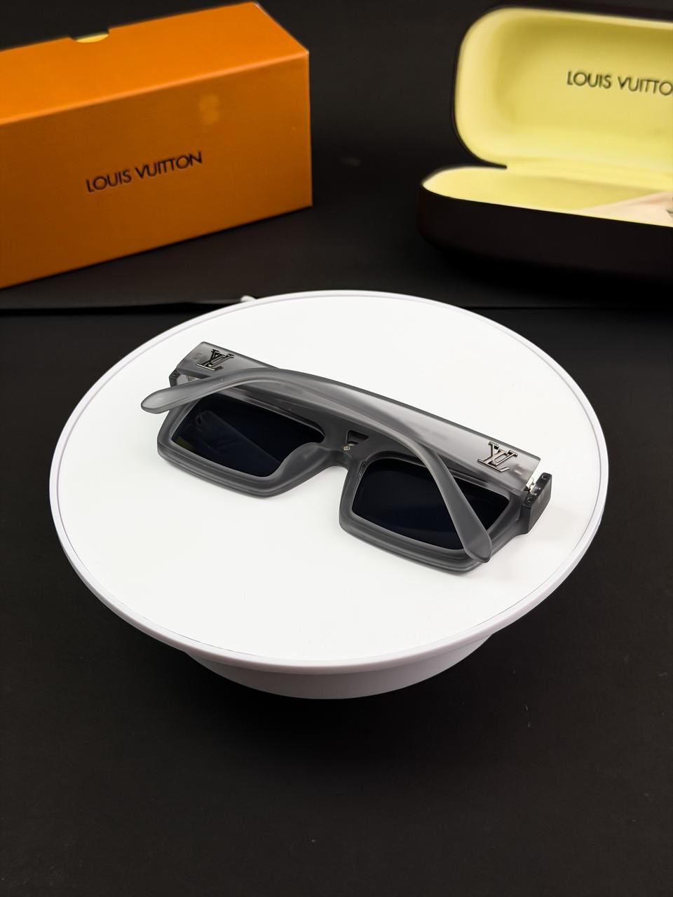 Louis Vuitton Sunglass