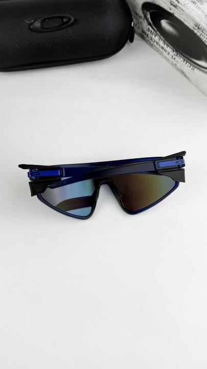 Oakley Sunglass