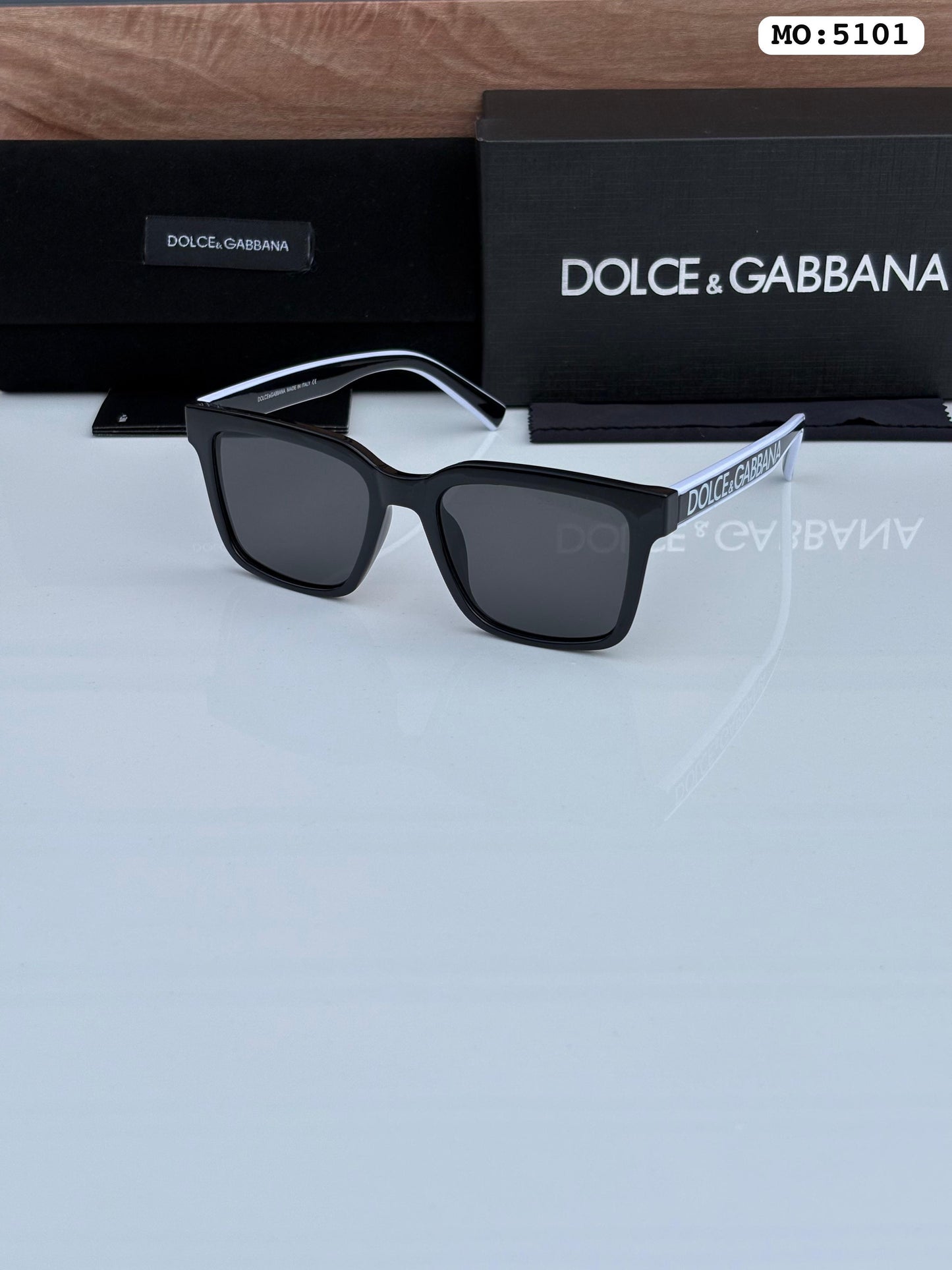 Dolce & Gabbana Sunglass