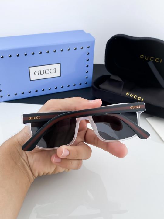 Gucci Sunglass