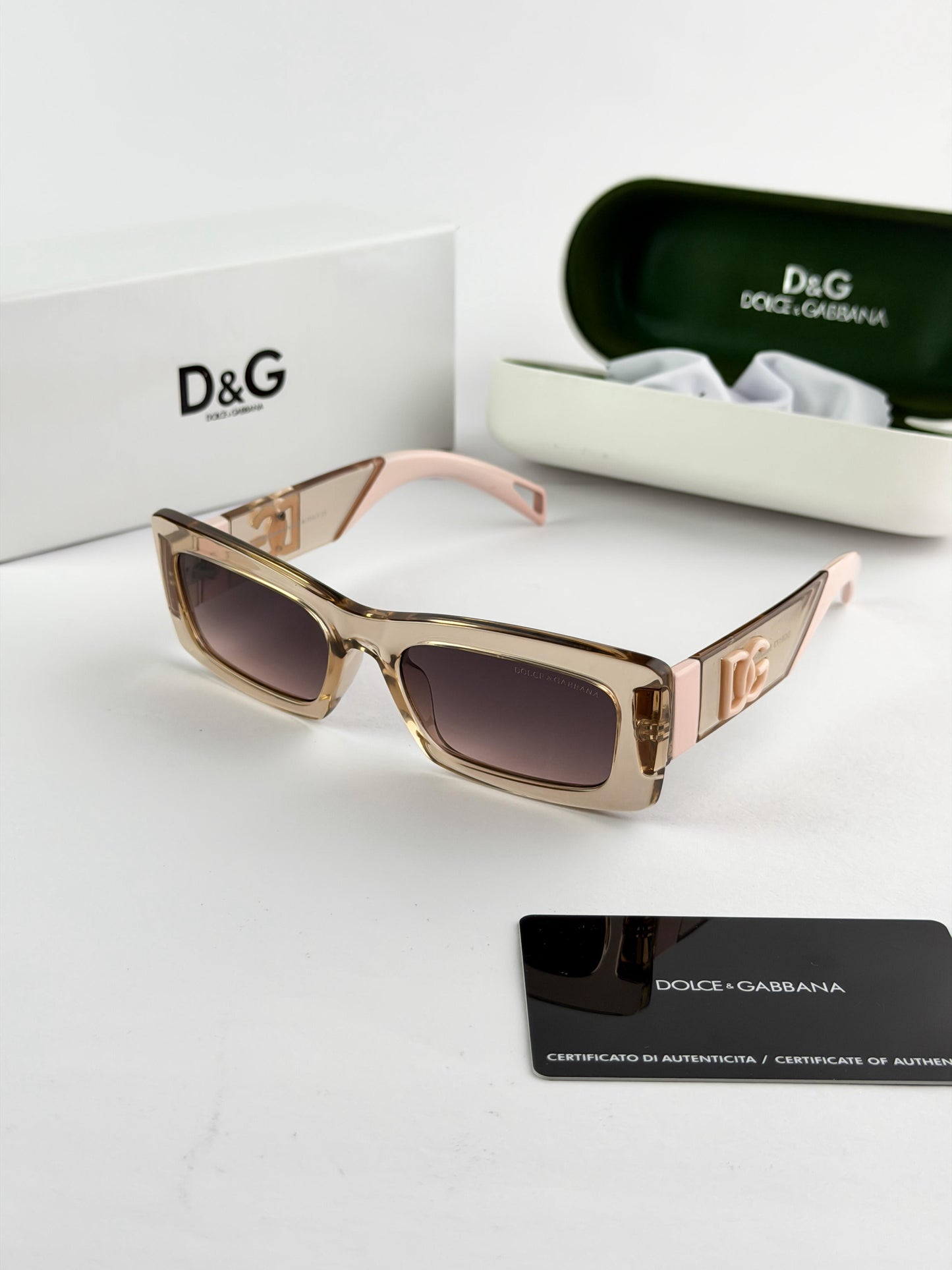 Dolce & Gabbana Sunglass