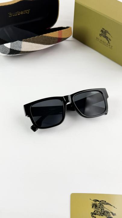 Burberry Sunglass