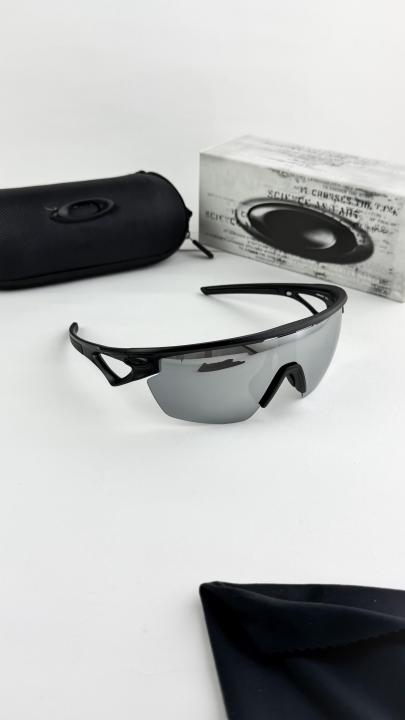 Oakley Sunglass