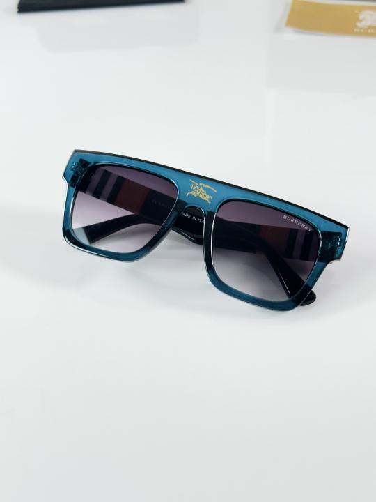 Burberry Sunglass