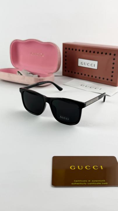 Gucci Sunglass