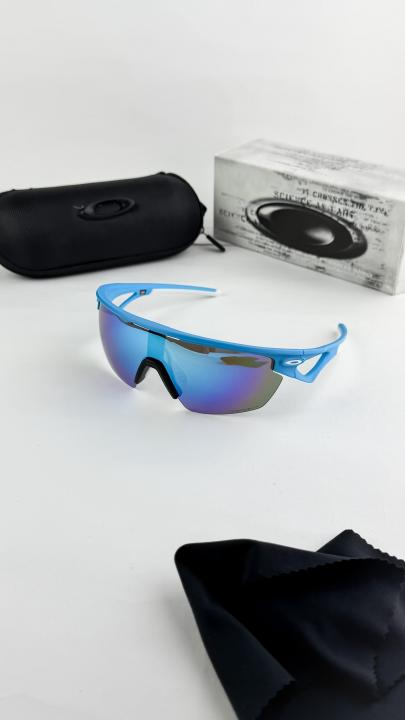 Oakley Sunglass