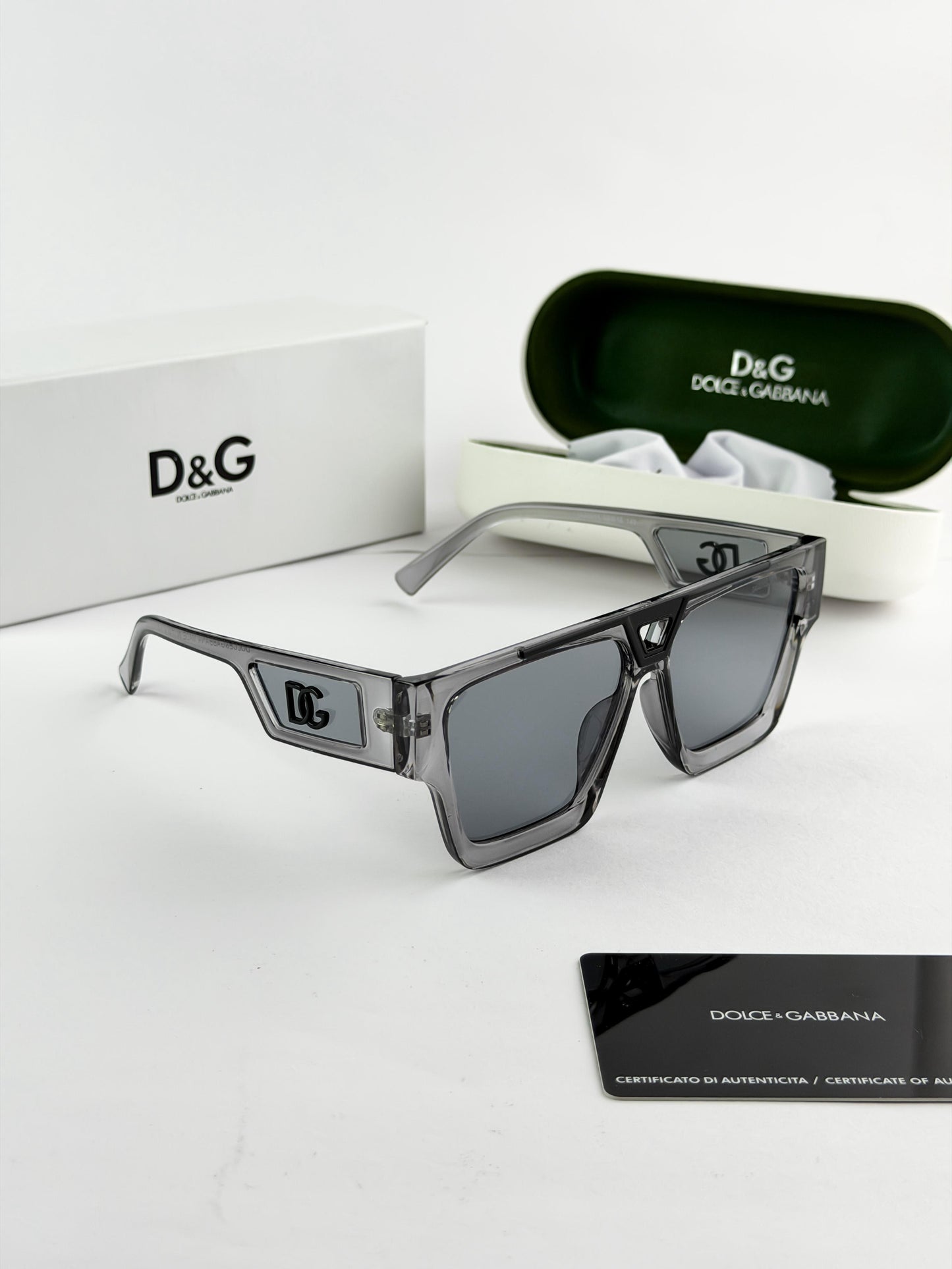 Dolce & Gabbana Sunglass