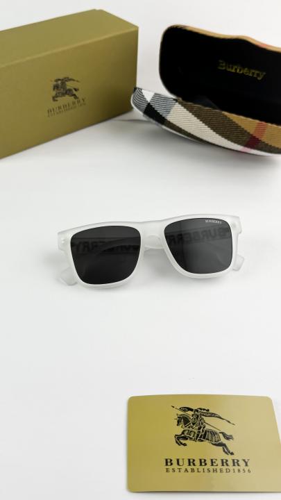 Burberry Sunglass