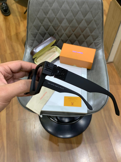 Louis Vuitton Sunglass