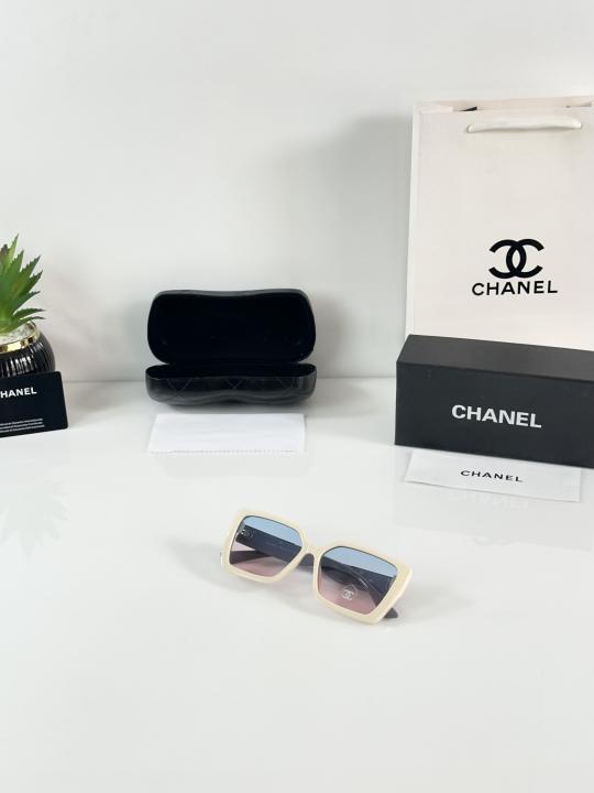 Chanel Sunglass
